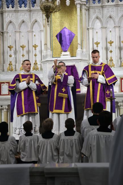 Feuerborn Ecce Angus Dei